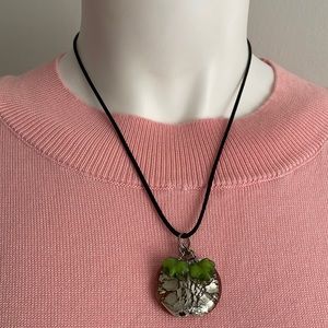 Crystal glass necklace